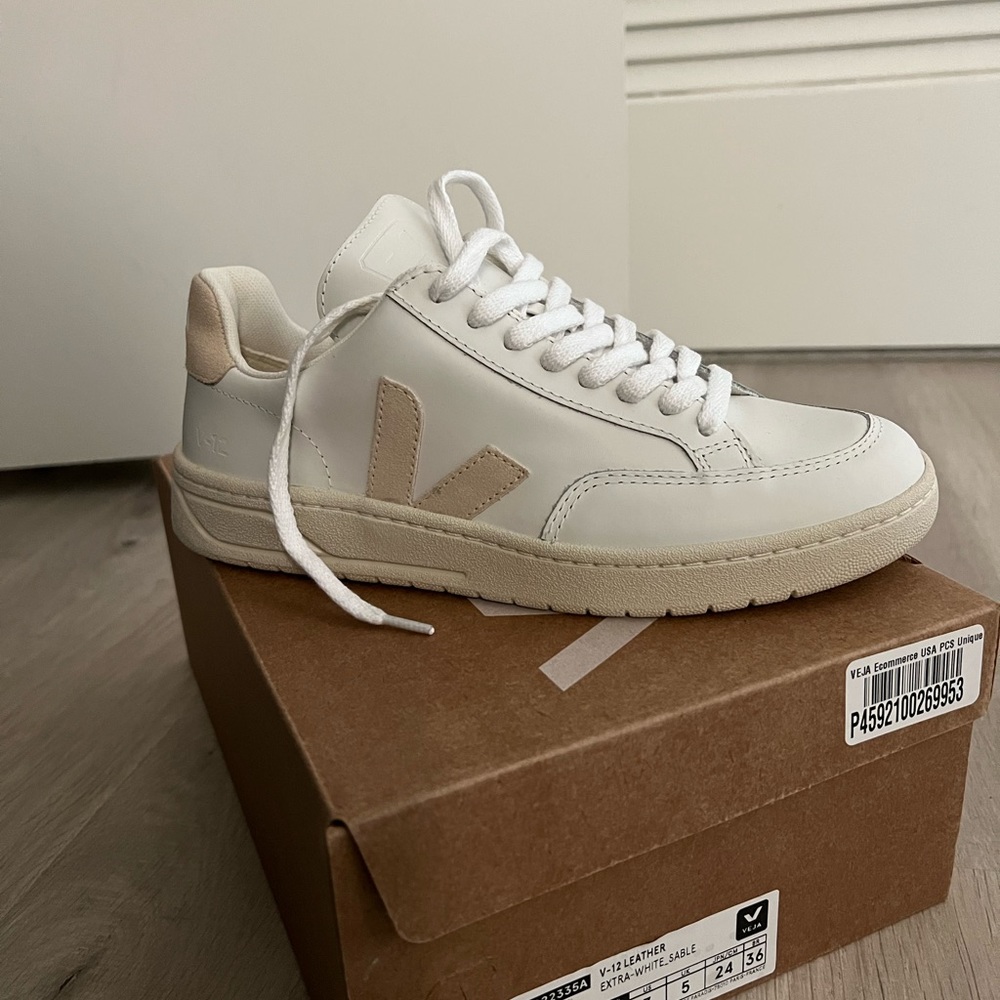 Veja V12 Sable